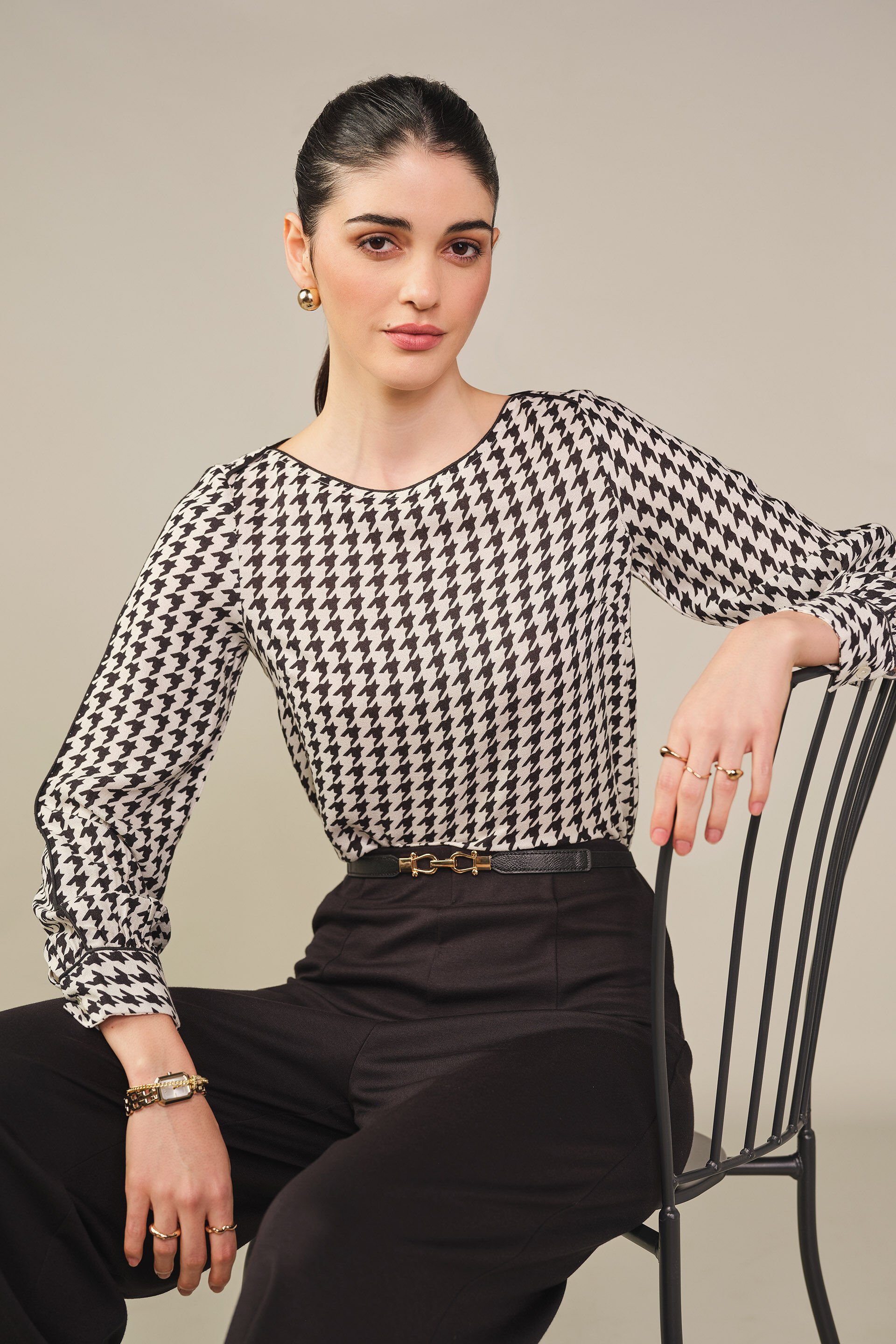 Houndstooth Print Lantern Sleeves Top in Black, White, image 7